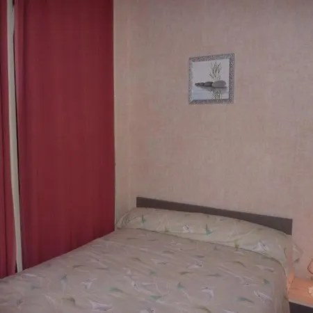 Apartment T1 En Plein Centre Du Mont-dore - Ideal Pour 4 Pers., Proche Thermes Et Commodites - Fr-1-608-184